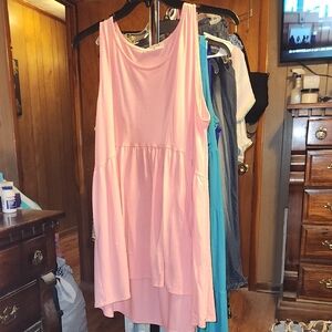 Pink Sleeveless Flowy Dress